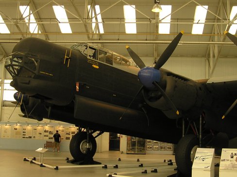 Avro Linclon, RAF Cosford