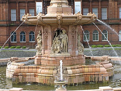 Glasgow Doulton Fountain