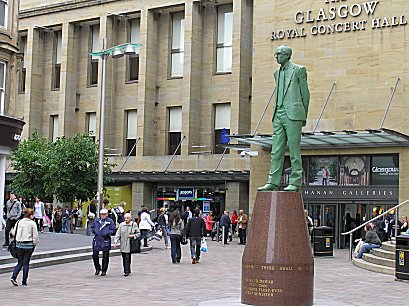 Donald Stewart statue Glasgow