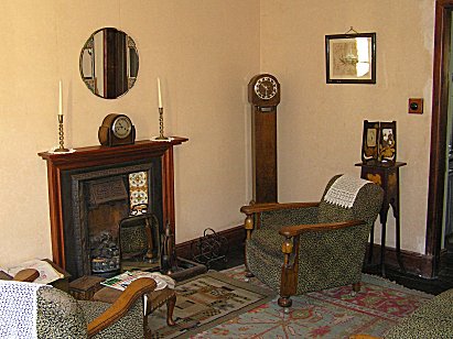 Summerlee 1940s living room