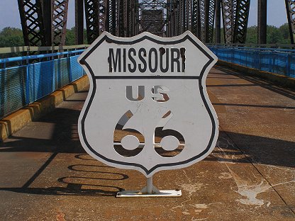 Old Chain of Rock Bridge, Missssippi-Missouri